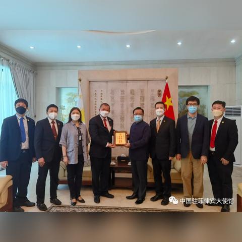 千年风华人为了传承文明，我们肩负着历史使命，继往开来谱写壮丽篇章